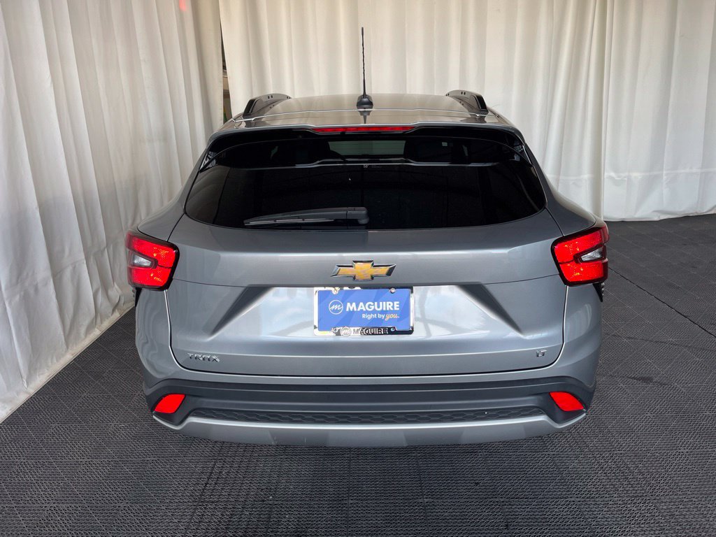 Used 2024 Chevrolet Trax LT FWD image 26