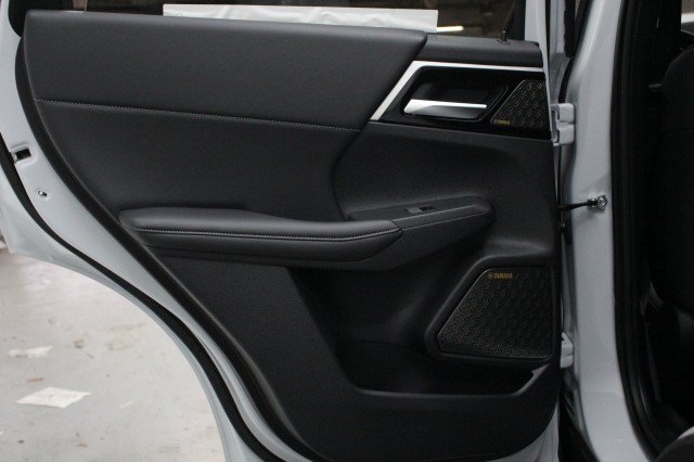 New 2026 Mitsubishi Outlander SE FWD image 25