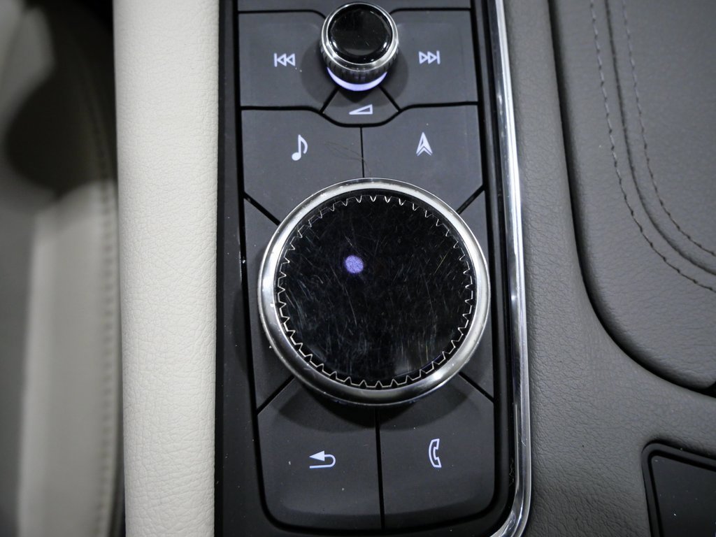 Used 2021 Cadillac XT6 Premium Luxury image 22