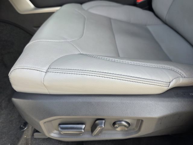 Used 2024 Toyota Tundra Limited w/ Power Package image 19