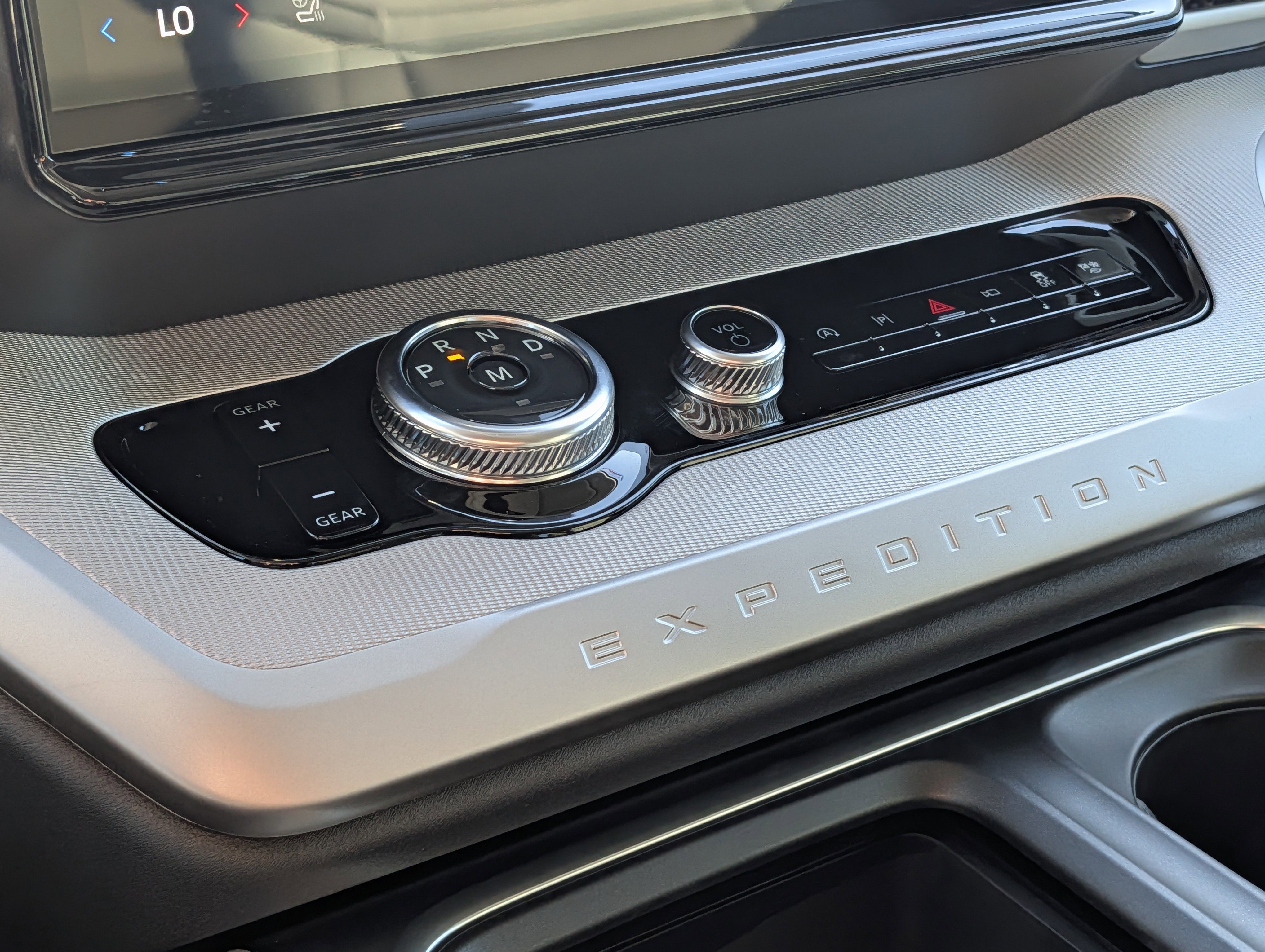 New 2026 Ford Expedition Active RWD image 36