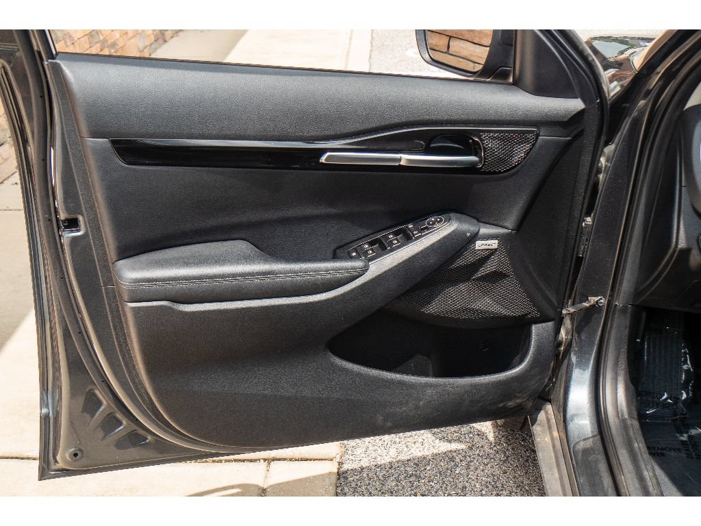 Used 2024 Kia Seltos SX AWD/4WD image 11