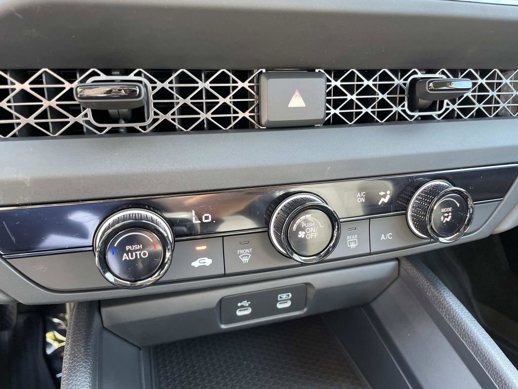 New 2025 Honda Accord LX image 19