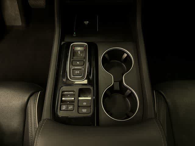 Certified 2023 Honda Pilot Elite image 38