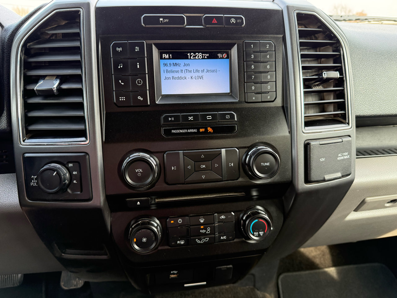 Used 2018 Ford F150 XLT w/ Equipment Group 301A Mid image 28