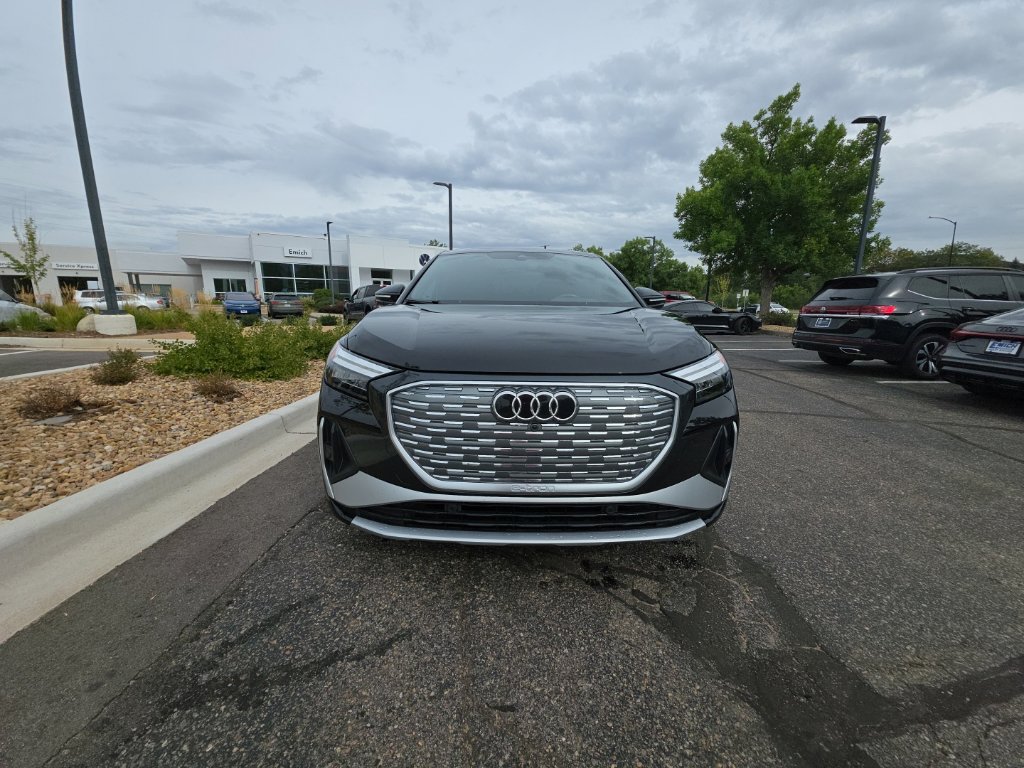 Used 2024 Audi Q4 e-tron Premium Plus AWD/4WD image 8