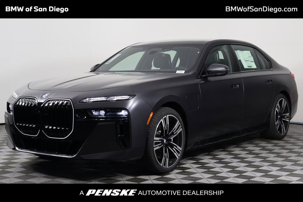 New 2026 BMW 750e xDrive w/ Executive Package