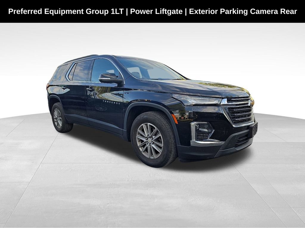 Used 2023 Chevrolet Traverse LT