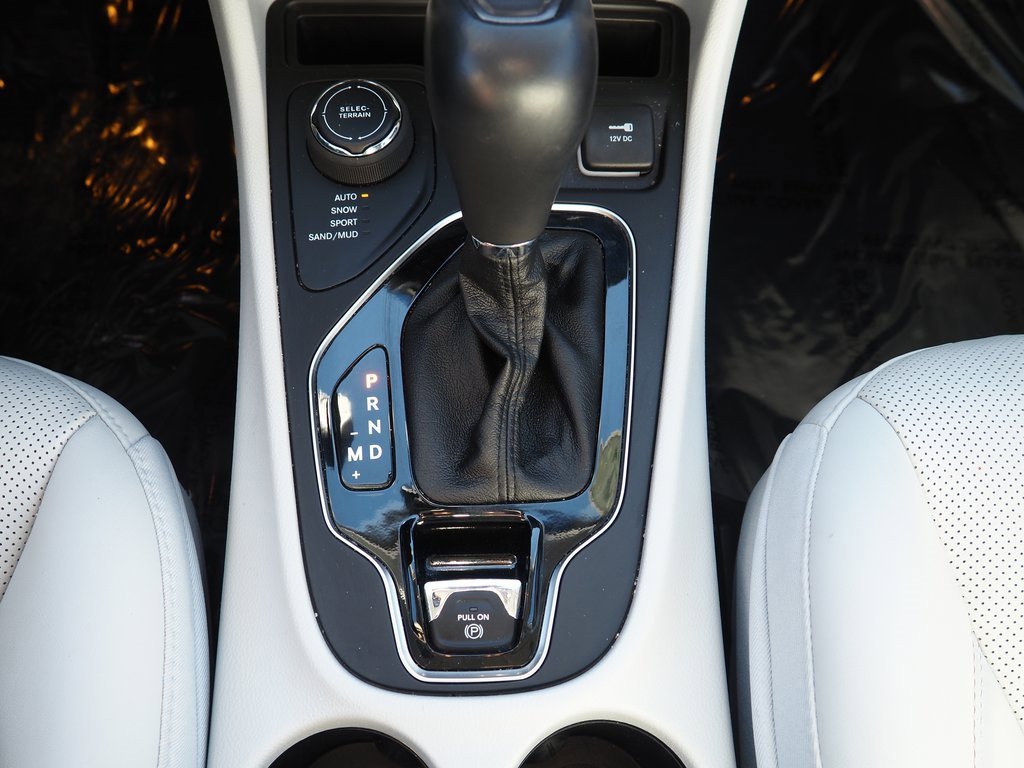 Used 2022 Jeep Cherokee Limited image 22