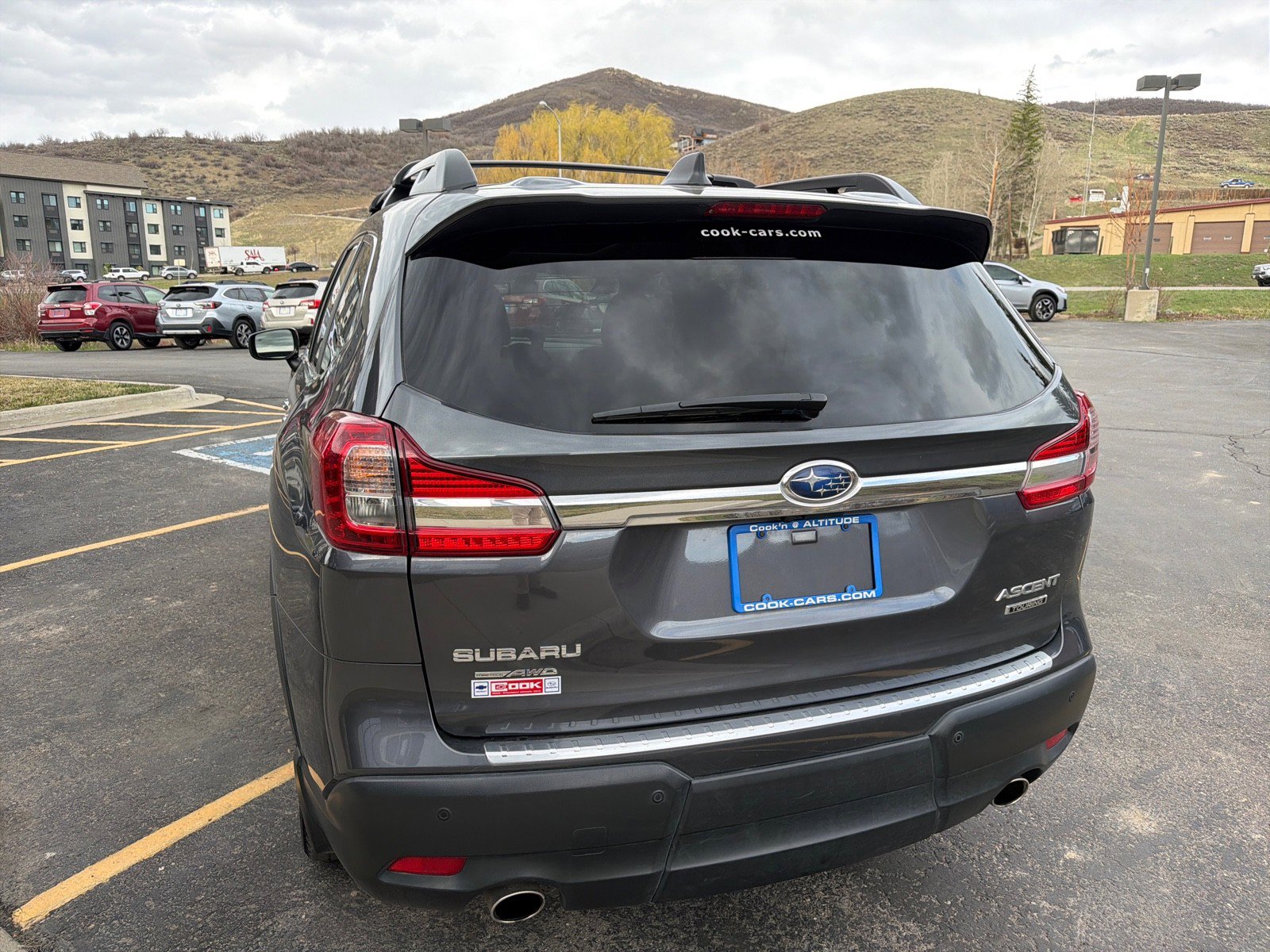 Used 2022 Subaru Ascent Touring w/ Popular Package #2A image 7