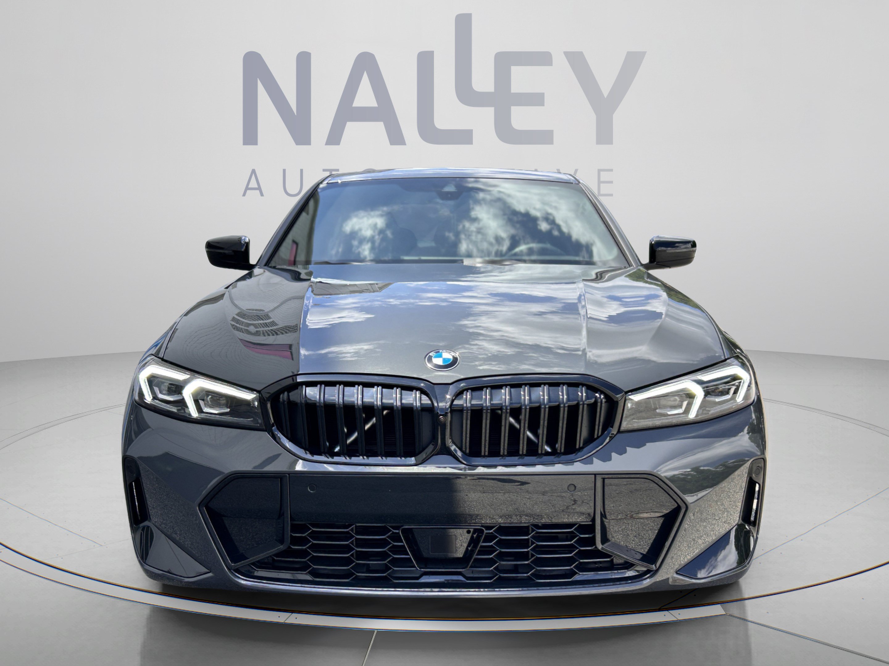 New 2026 BMW 330i Sedan w/ M Sport Package RWD image 6