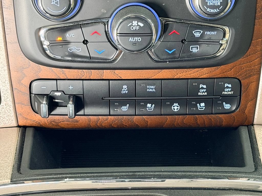 Used 2018 RAM 1500 Laramie Longhorn w/ Longhorn Special Edition AWD/4WD image 14