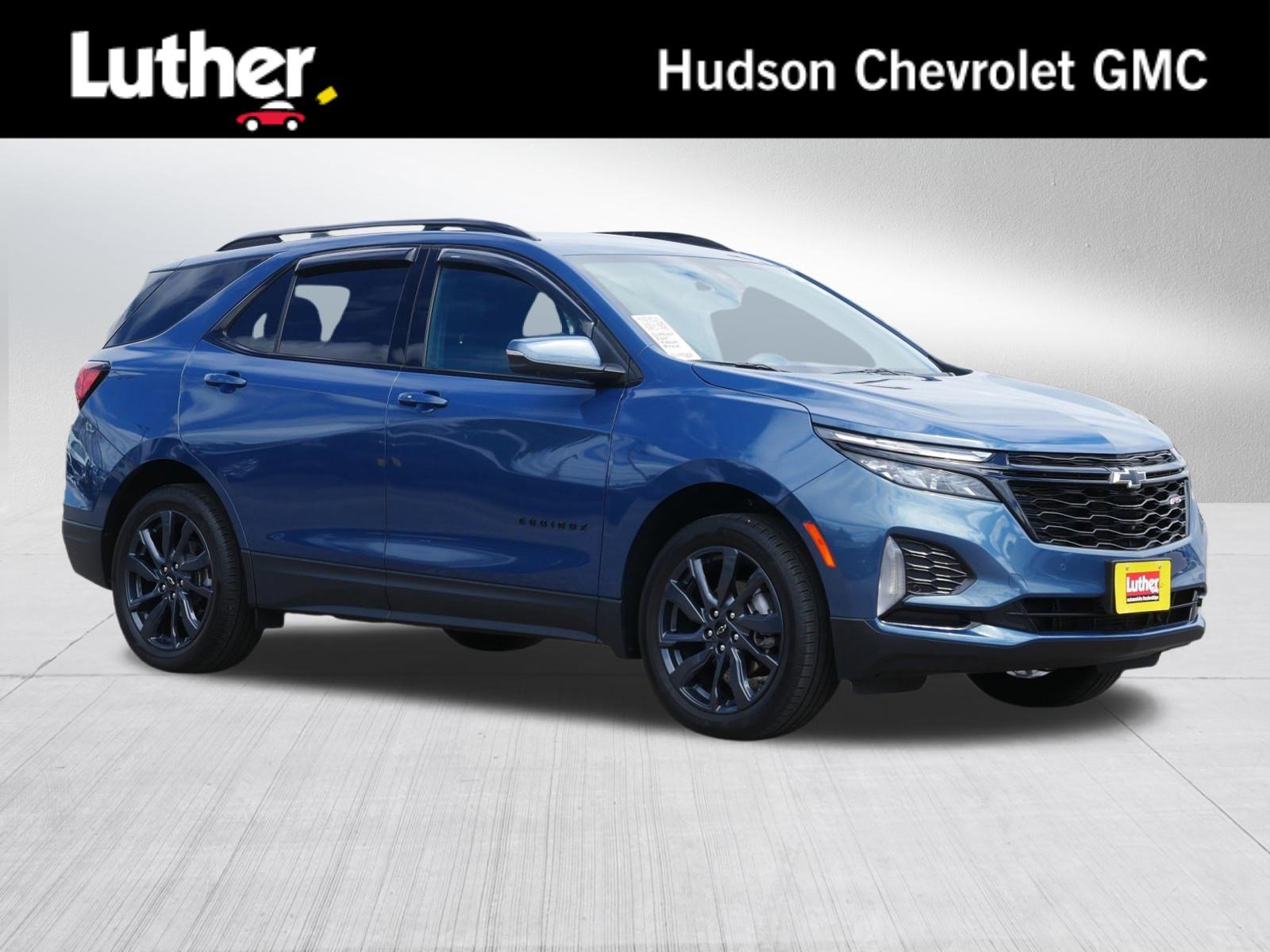 Used 2024 Chevrolet Equinox RS w/ RS Leather Package AWD/4WD image 1