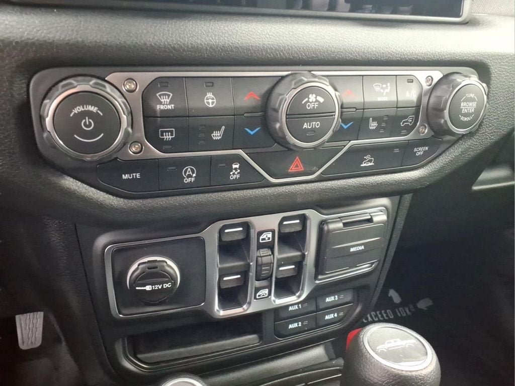 New 2026 Jeep Gladiator Sport AWD/4WD image 12