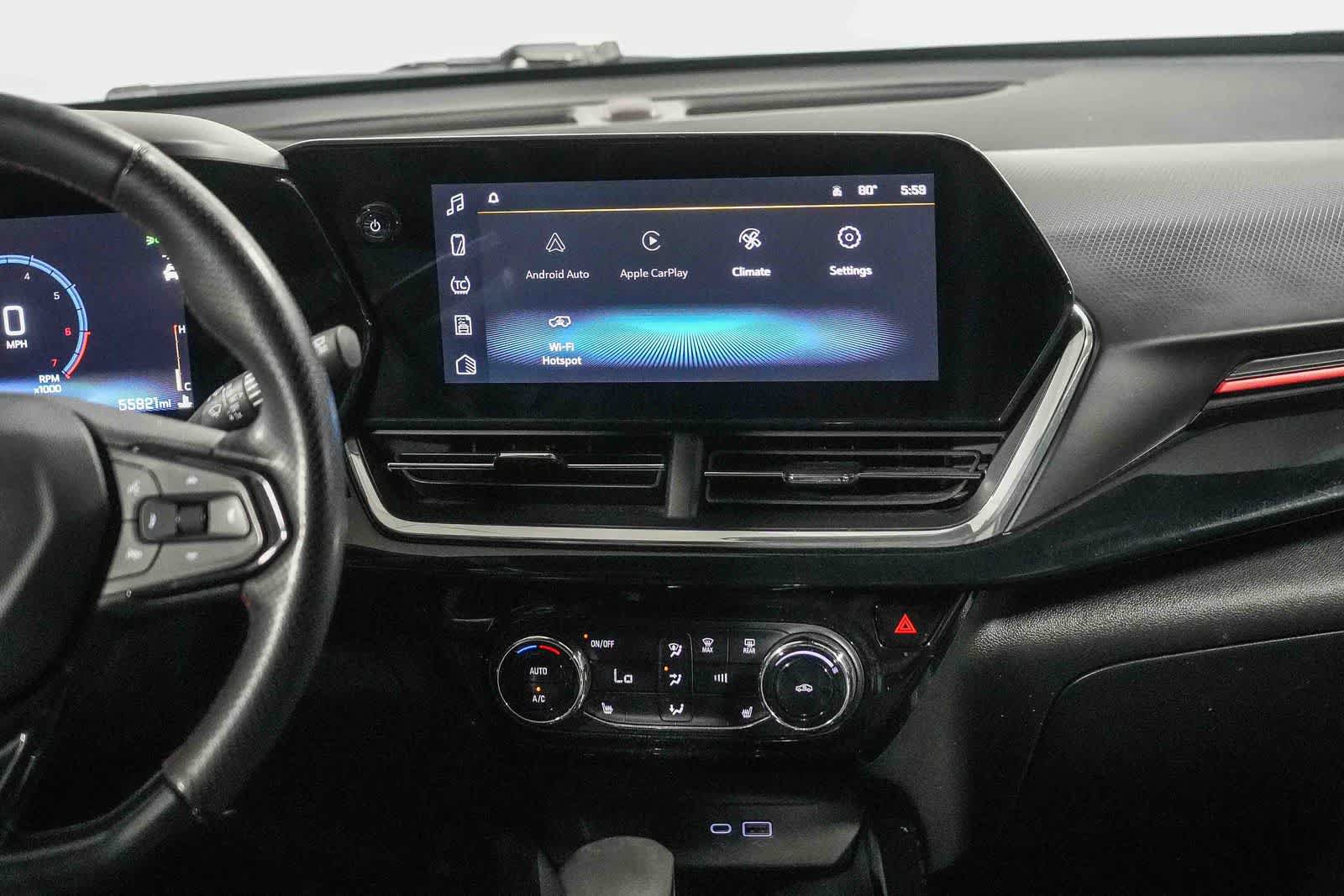 Used 2024 Chevrolet Trax RS w/ Driver Confidence Package FWD image 13