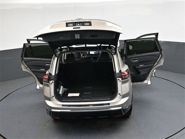 New 2026 Nissan Rogue Platinum image 43