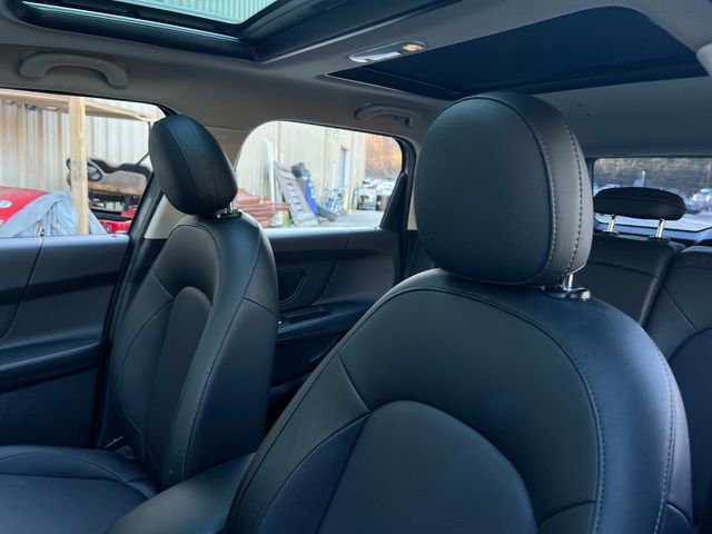 Used 2019 MINI Cooper Countryman image 13