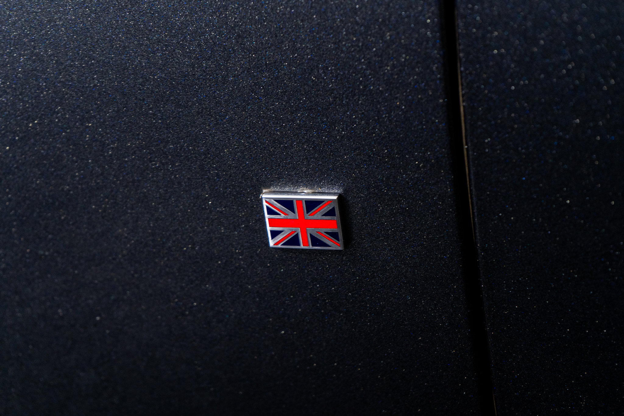 Used 2021 Aston Martin V8 Vantage Roadster image 28