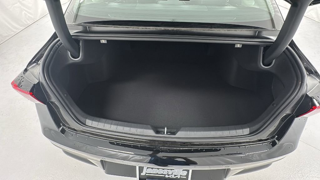 New 2025 Kia K5 EX image 15