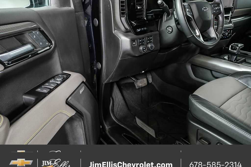 Certified 2023 Chevrolet Silverado 1500 ZR2 w/ Technology Package AWD/4WD image 16