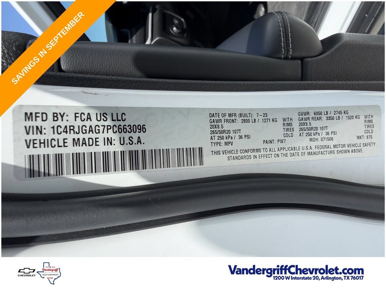 Used 2023 Jeep Grand Cherokee Altitude RWD image 28