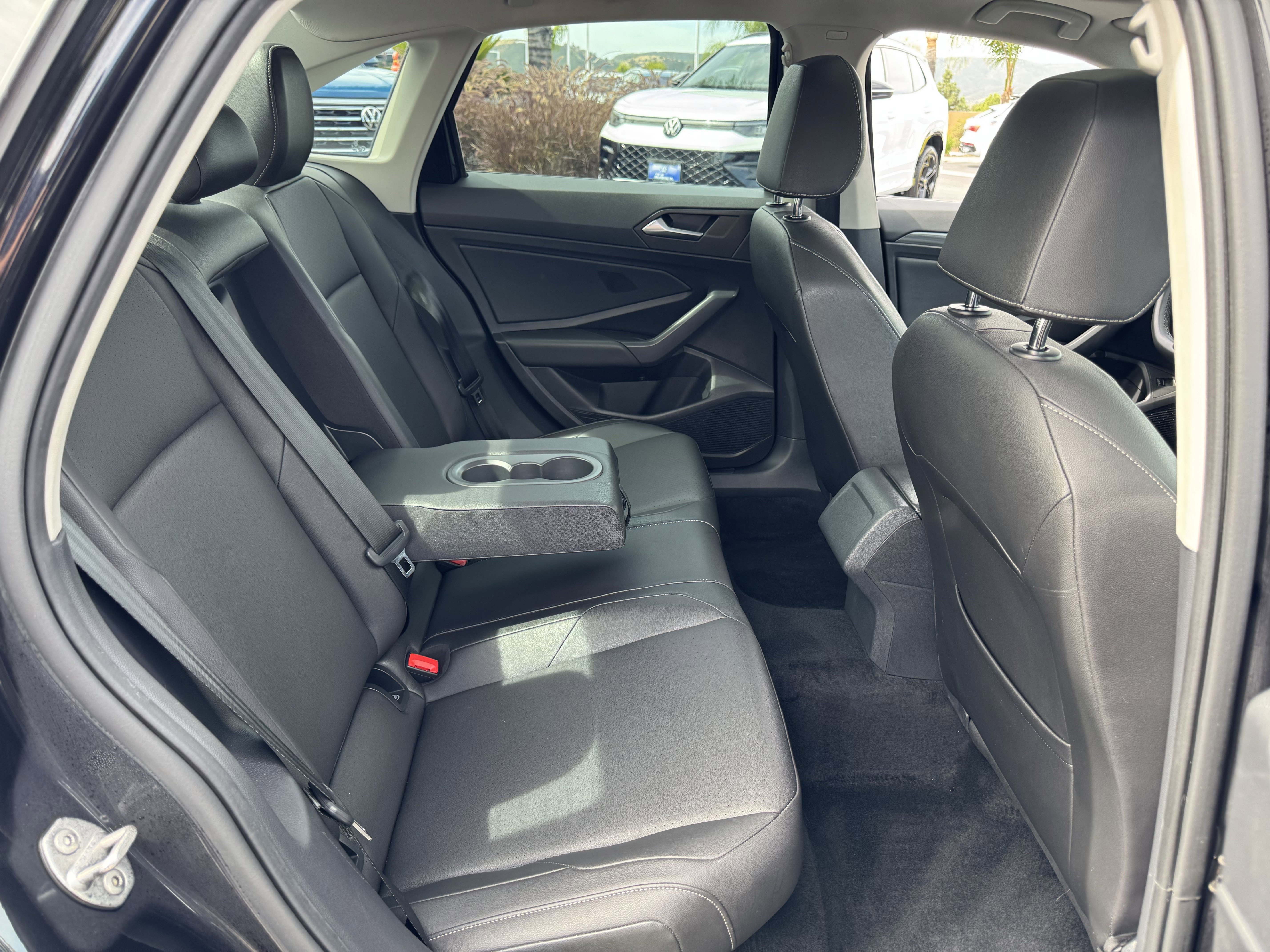 Used 2019 Volkswagen Jetta SEL image 35