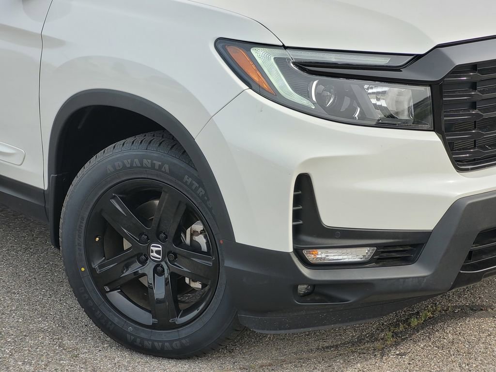 Used 2023 Honda Ridgeline Black Edition image 9