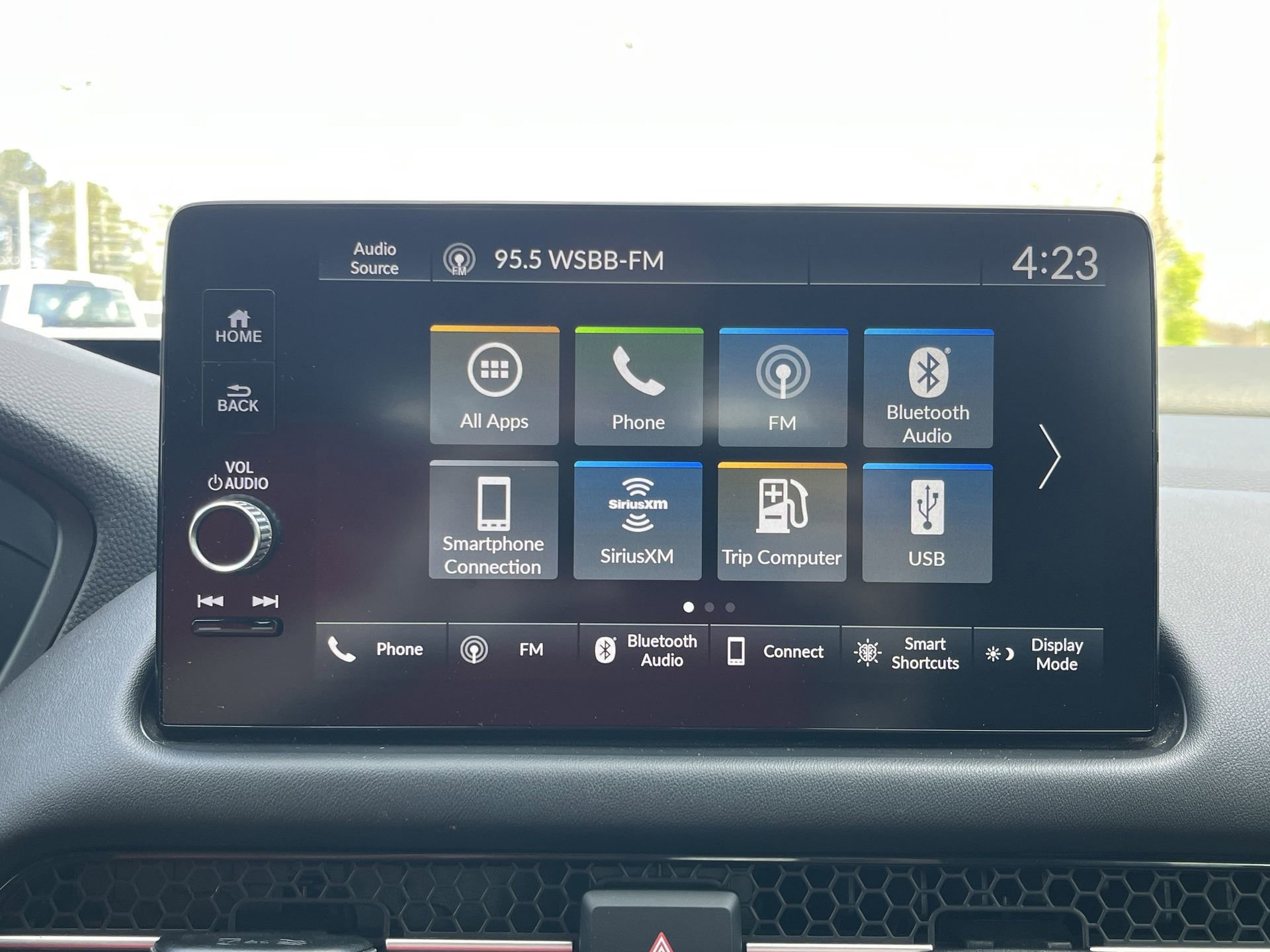 Used 2023 Honda HR-V EX-L image 4