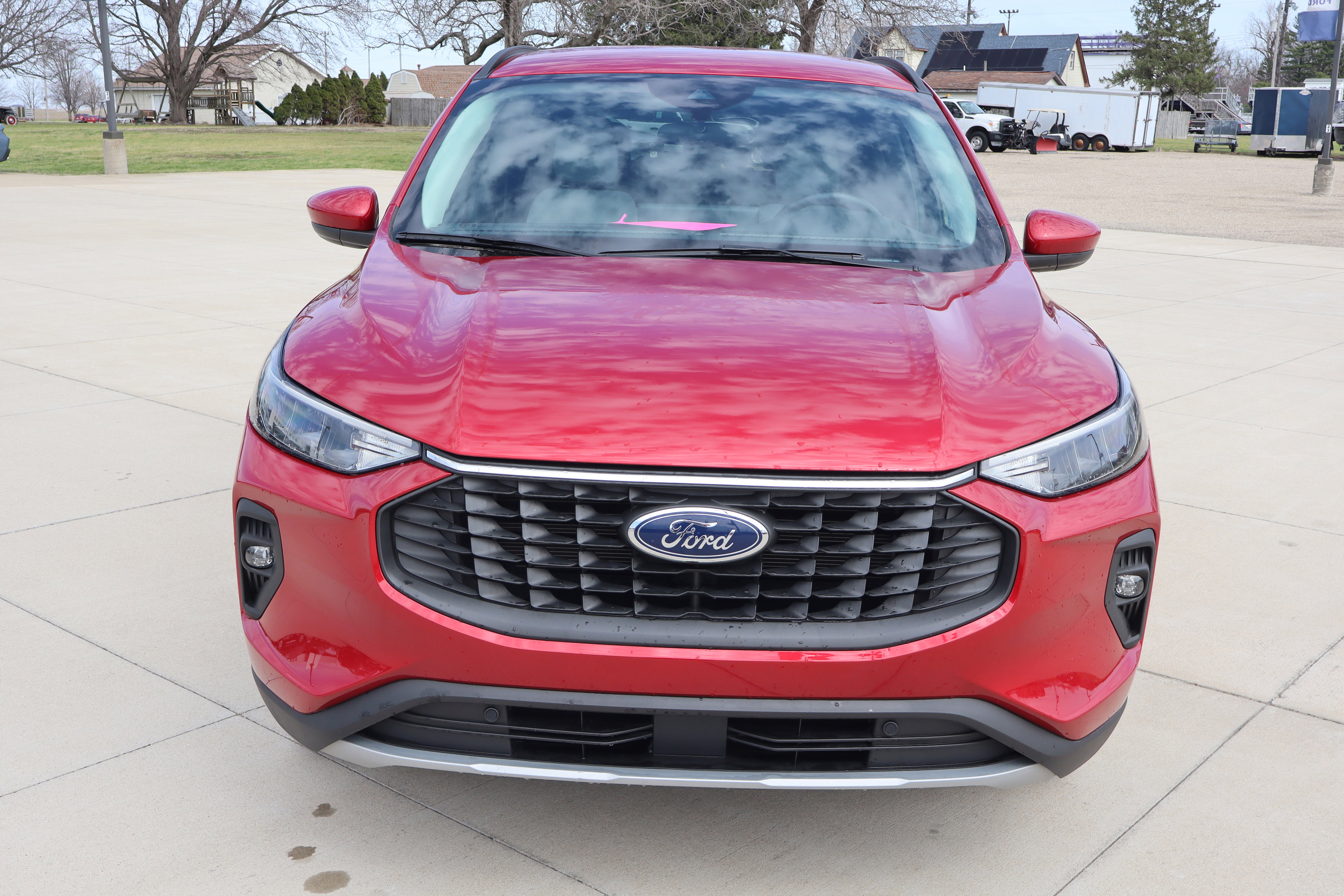 Used 2025 Ford Escape SE image 3