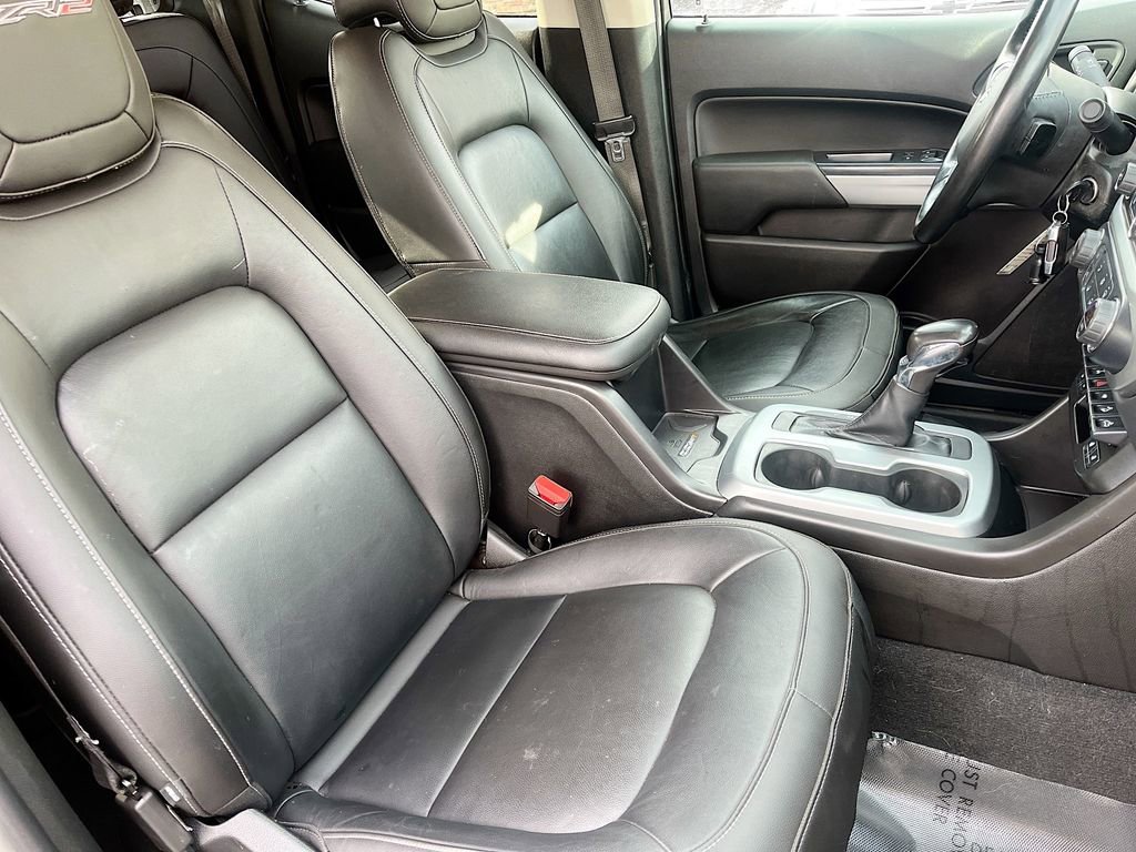 Used 2022 Chevrolet Colorado ZR2 w/ ZR2 Midnight Special Edition image 28