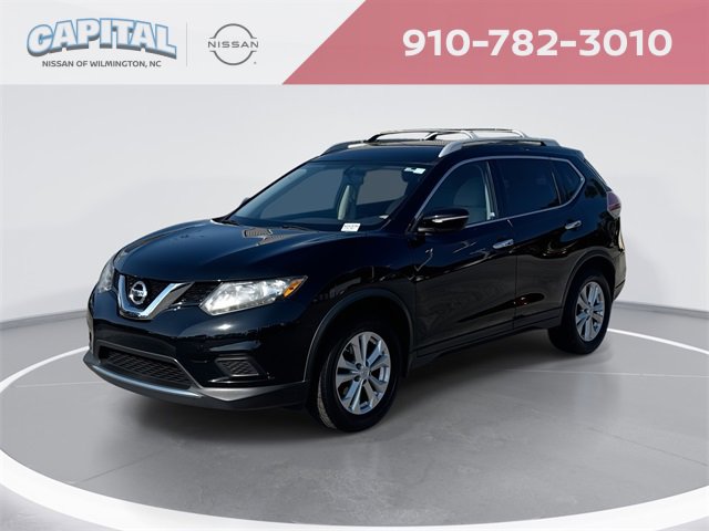 Used 2014 Nissan Rogue SV image 1
