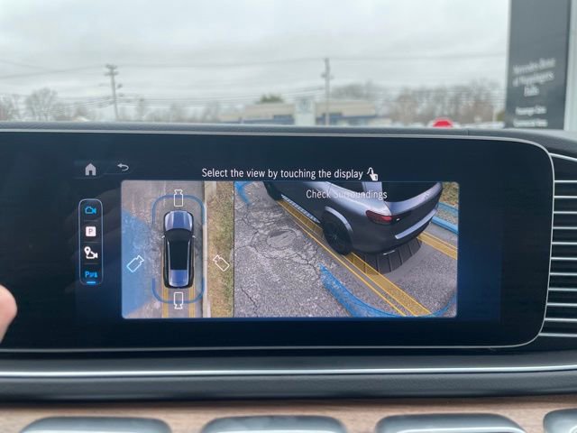 Used 2026 Mercedes-Benz GLS 450 4MATIC image 47