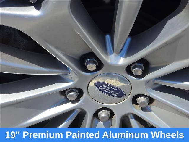 Used 2016 Ford Taurus Limited FWD image 29