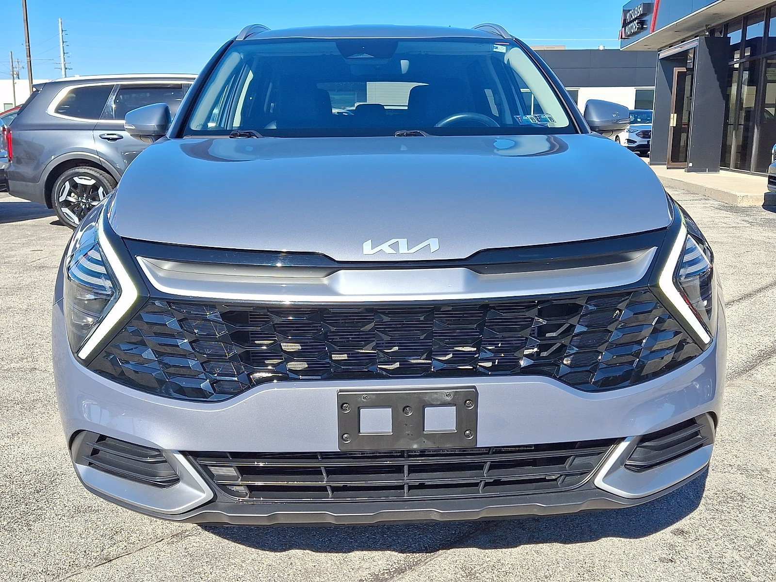 Certified 2024 Kia Sportage EX AWD/4WD image 2