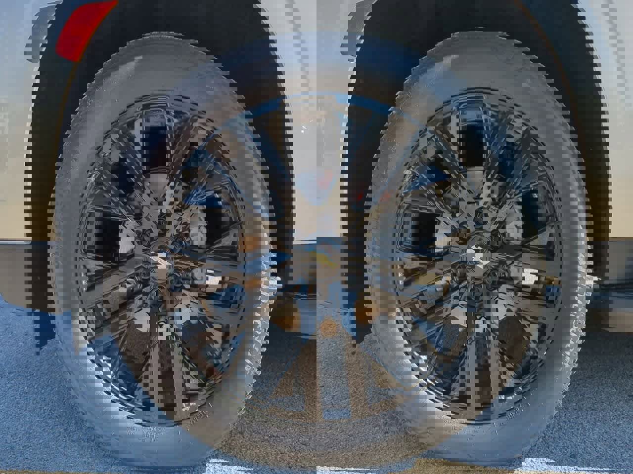 Used 2021 Chevrolet Suburban RST image 14