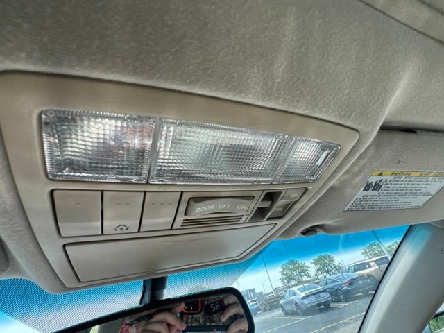 Used 2009 Toyota Camry XLE FWD image 23