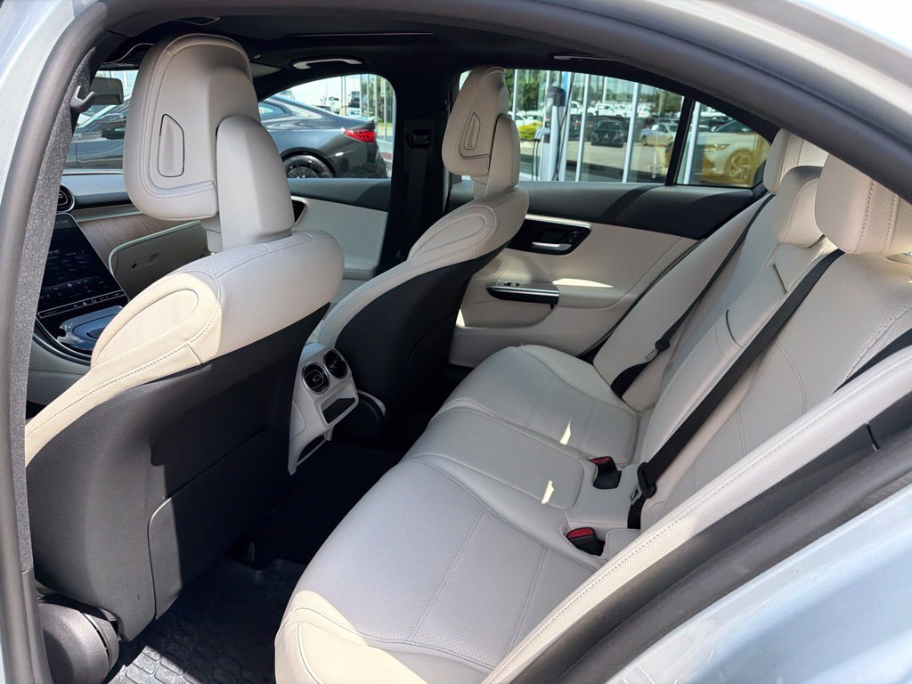Used 2022 Mercedes-Benz C 300 Sedan image 26