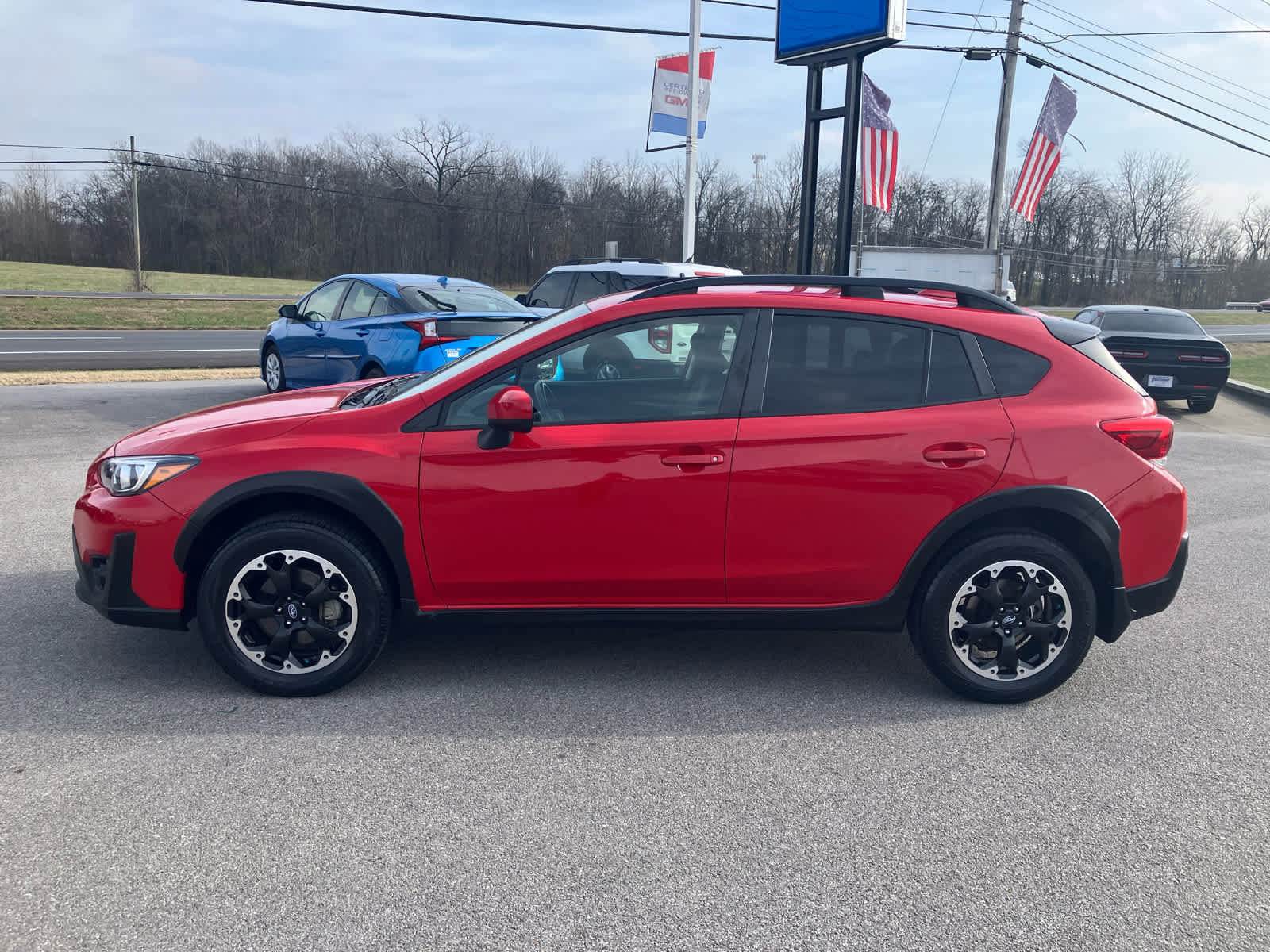 Used 2021 Subaru Crosstrek 2.0i Premium image 4