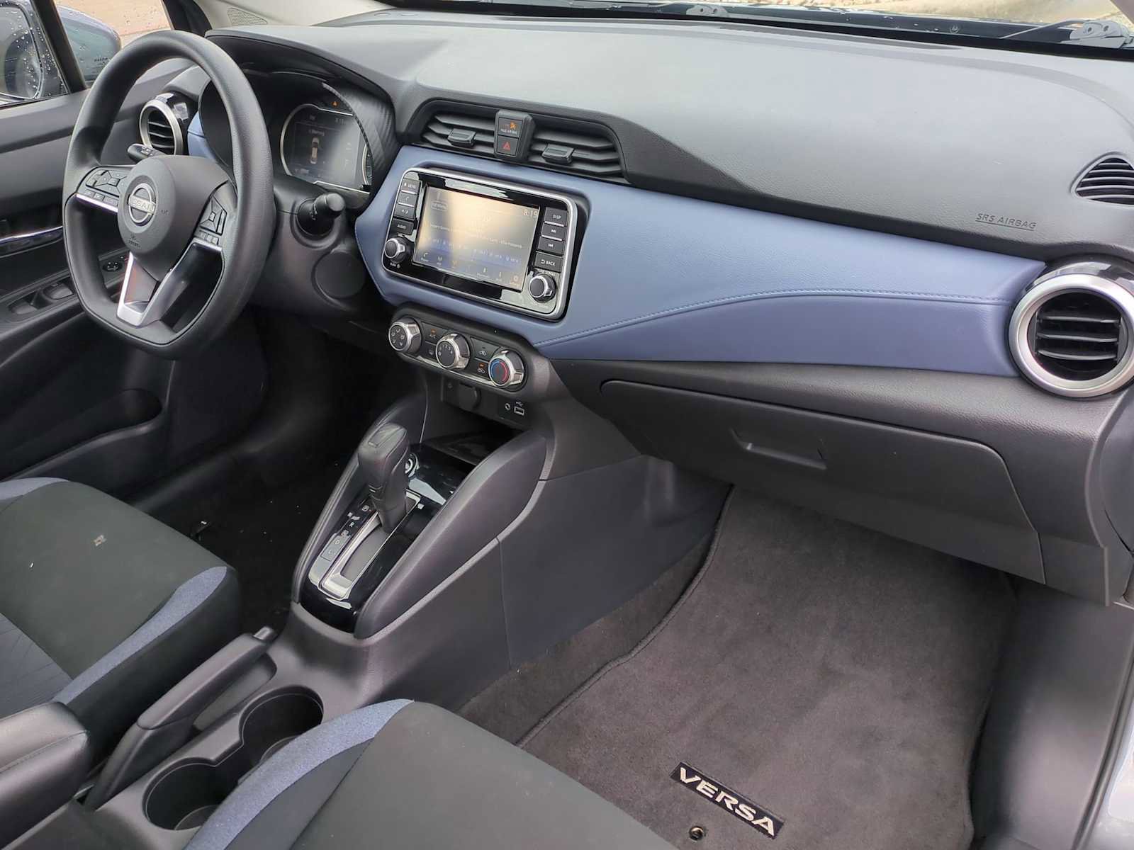 Used 2024 Nissan Versa SV image 27