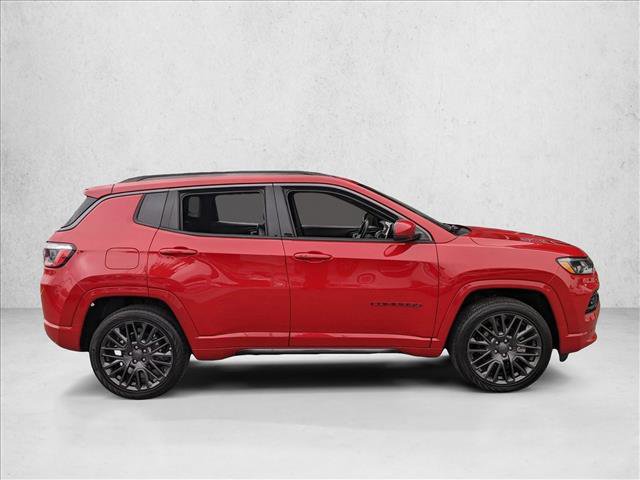 Used 2022 Jeep Compass Limited image 4
