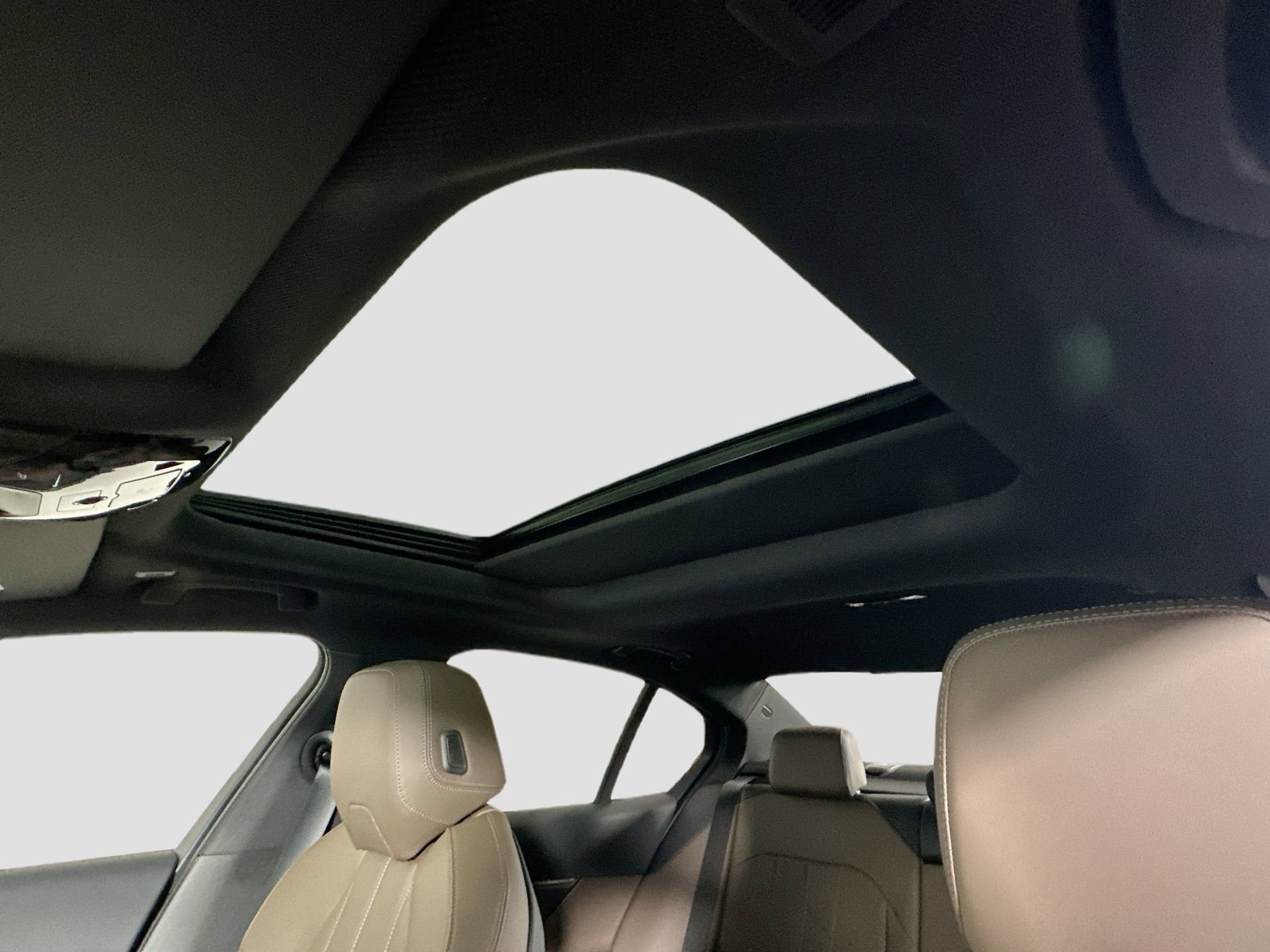 New 2026 BMW 530i xDrive 530i xDrive w/ M Sport Package image 23