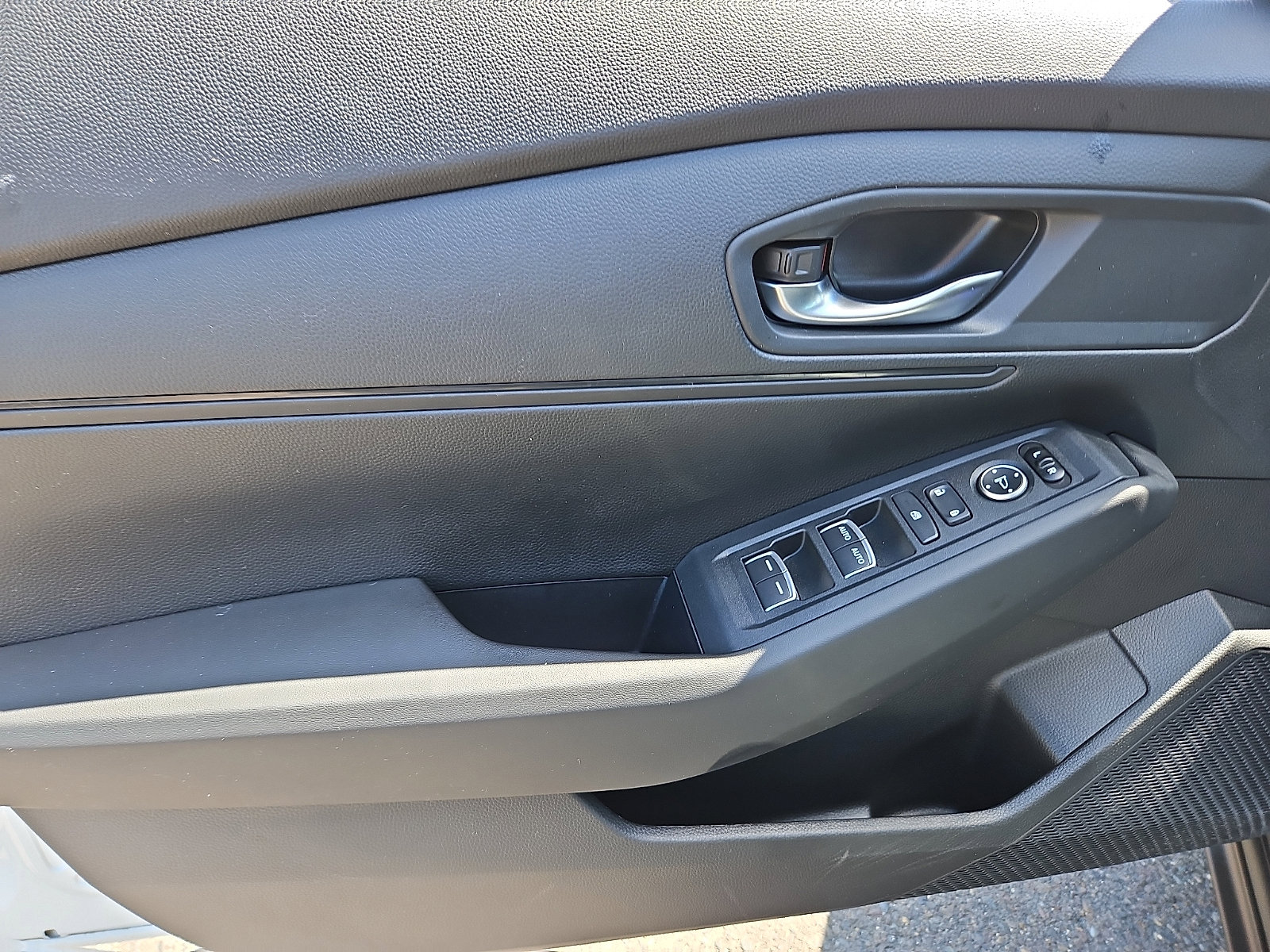 Used 2024 Honda Accord LX image 11