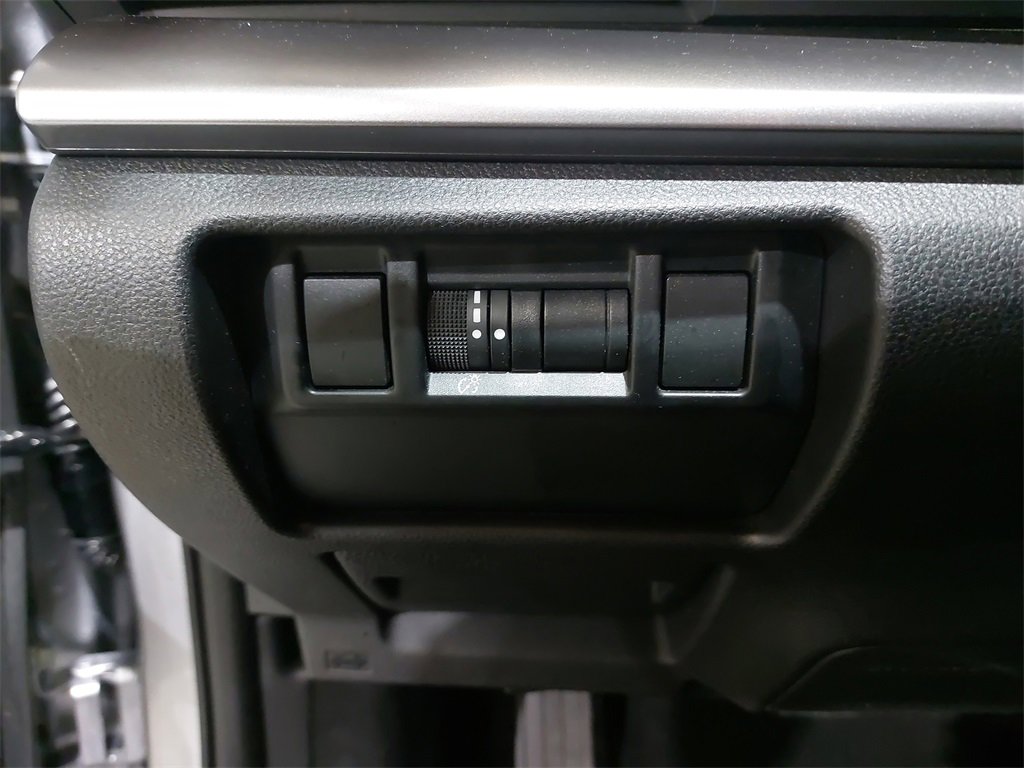 Used 2024 Subaru Impreza 2.0i image 23