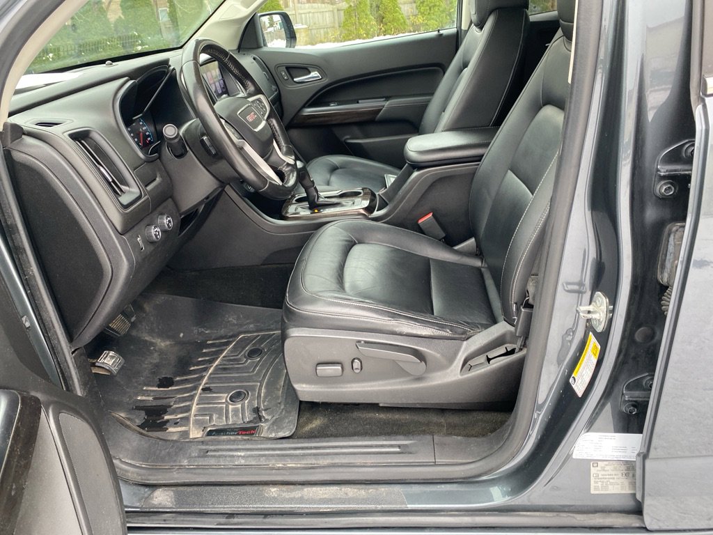 Used 2017 GMC Canyon SLT image 9