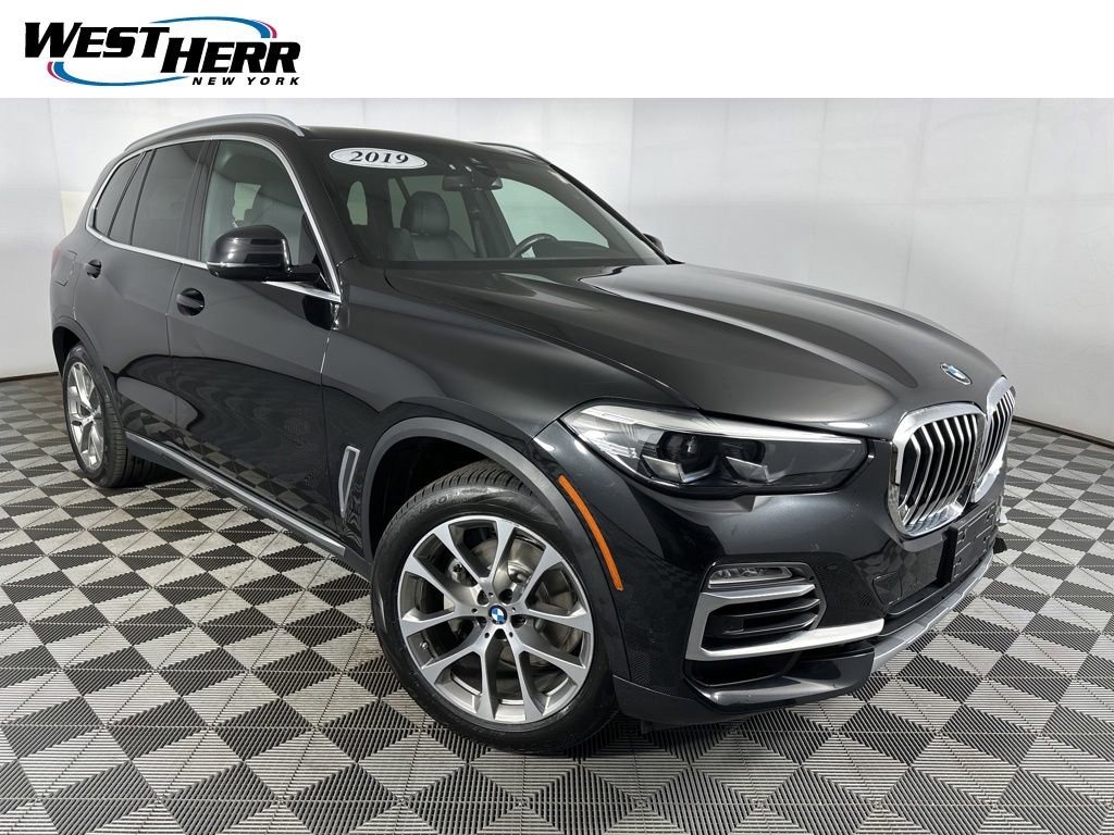 Used 2019 BMW X5 xDrive40i w/ Convenience Package image 1