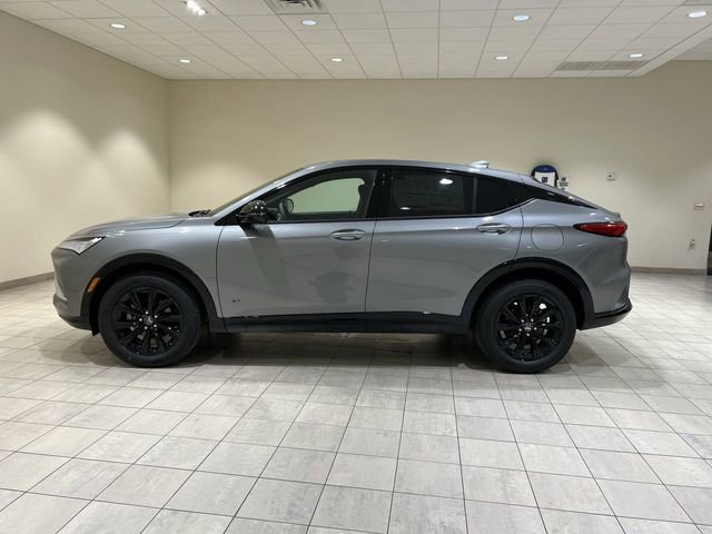 New 2026 Buick Envista Sport Touring image 2