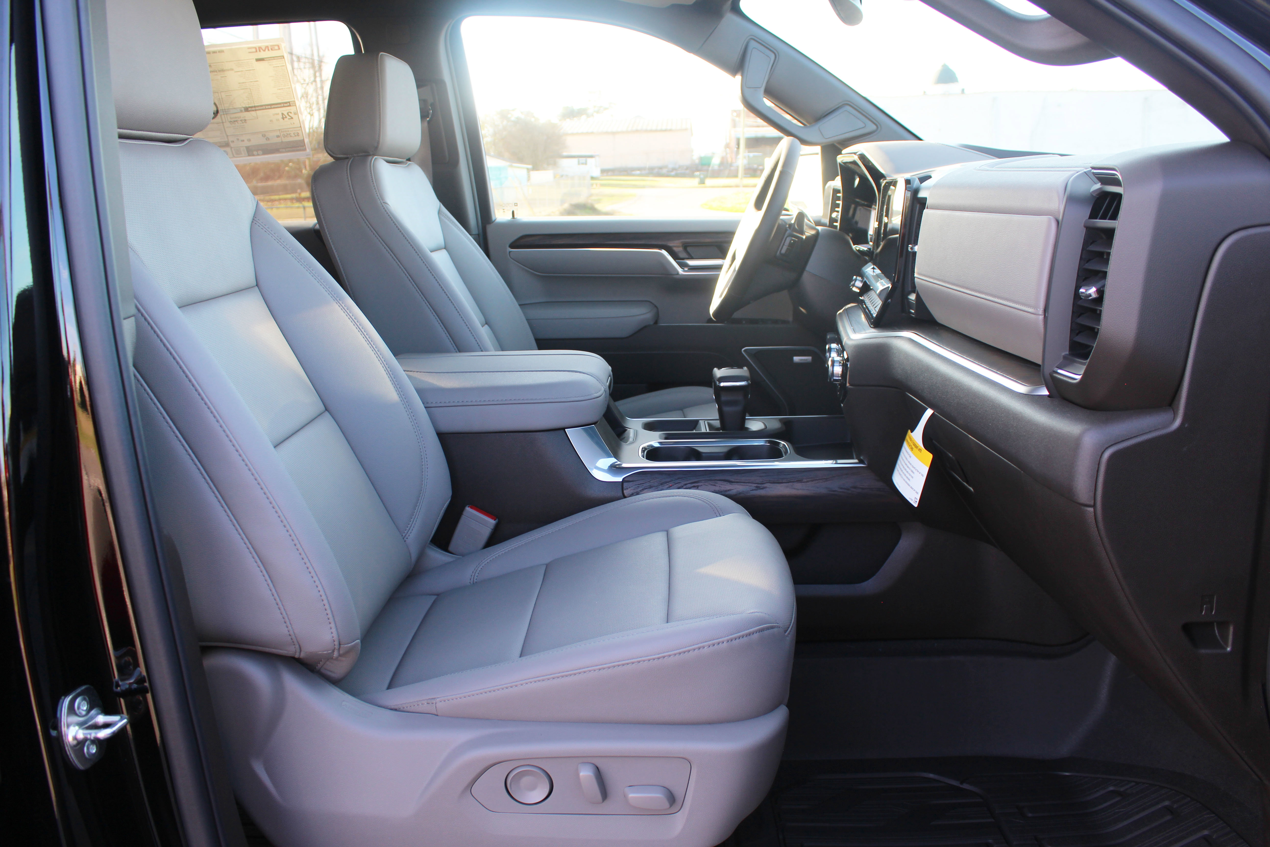 New 2026 GMC Sierra 1500 SLT w/ SLT Premium Plus Package image 52