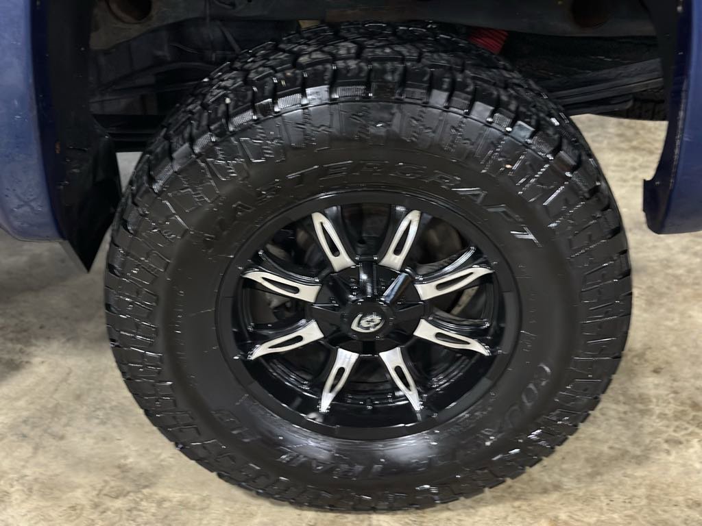 Used 2018 Chevrolet Silverado 1500 LT w/ All Star Edition image 7