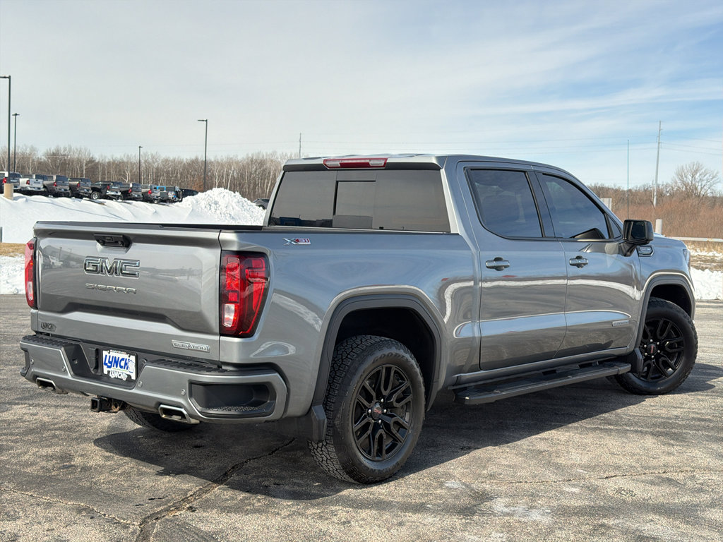 Used 2024 GMC Sierra 1500 Elevation w/ Elevation Premium Package image 5