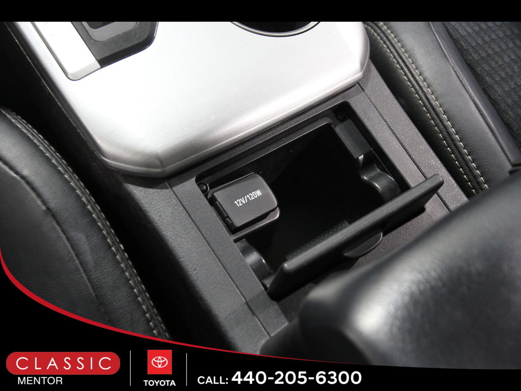 Used 2014 Toyota Camry SE image 14